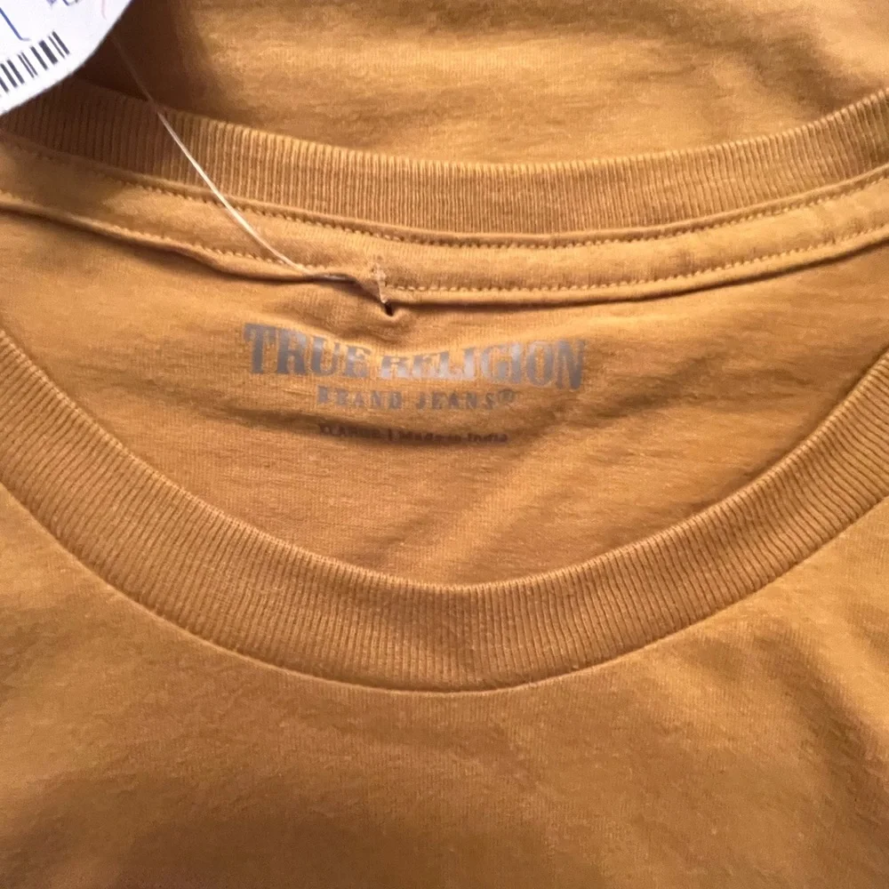 True Religion tee NWT